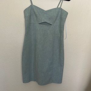 Mango . Size S. Color light green.new